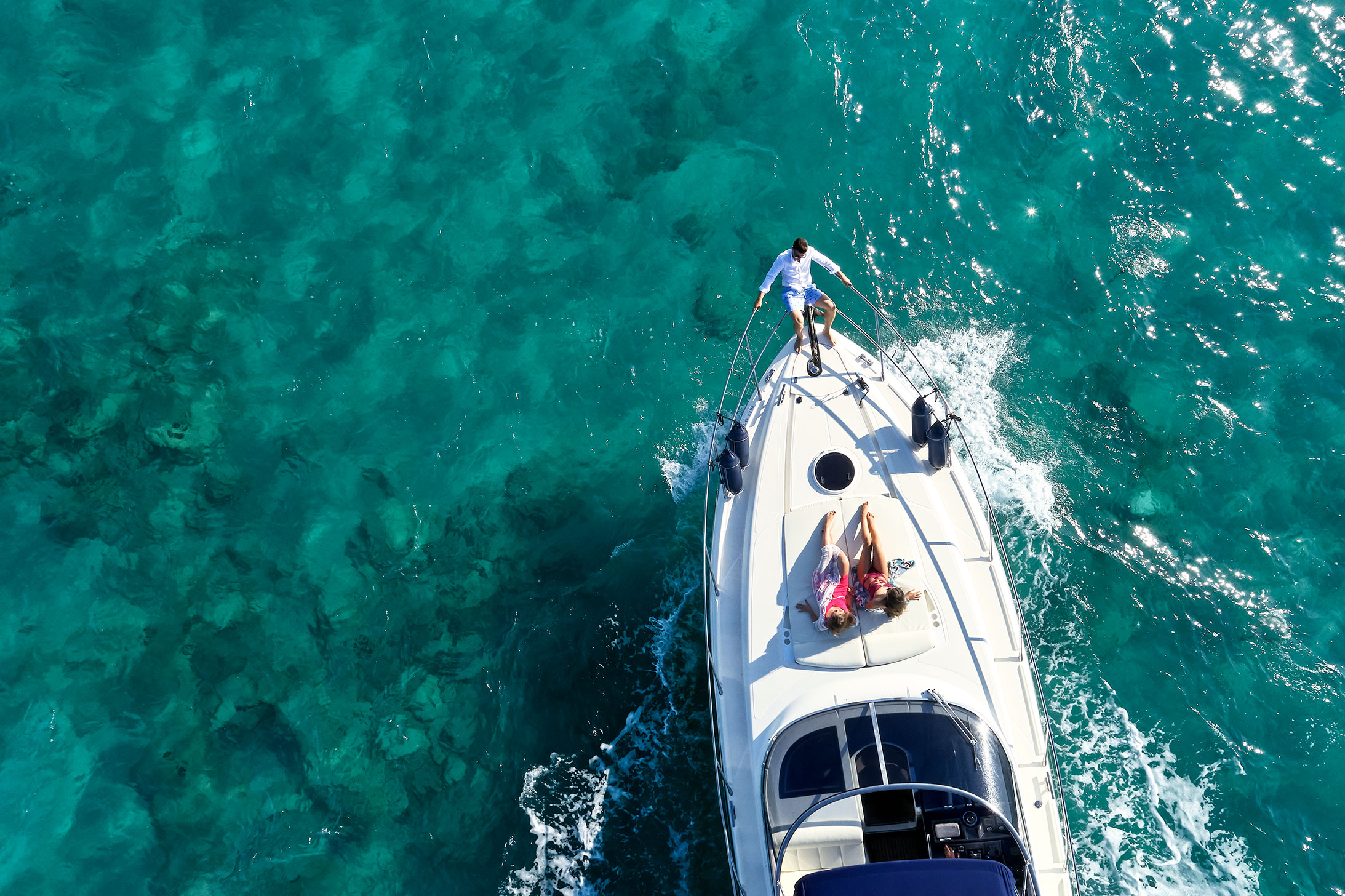 Greece-LeSanteBlu-Luxury-Yacht